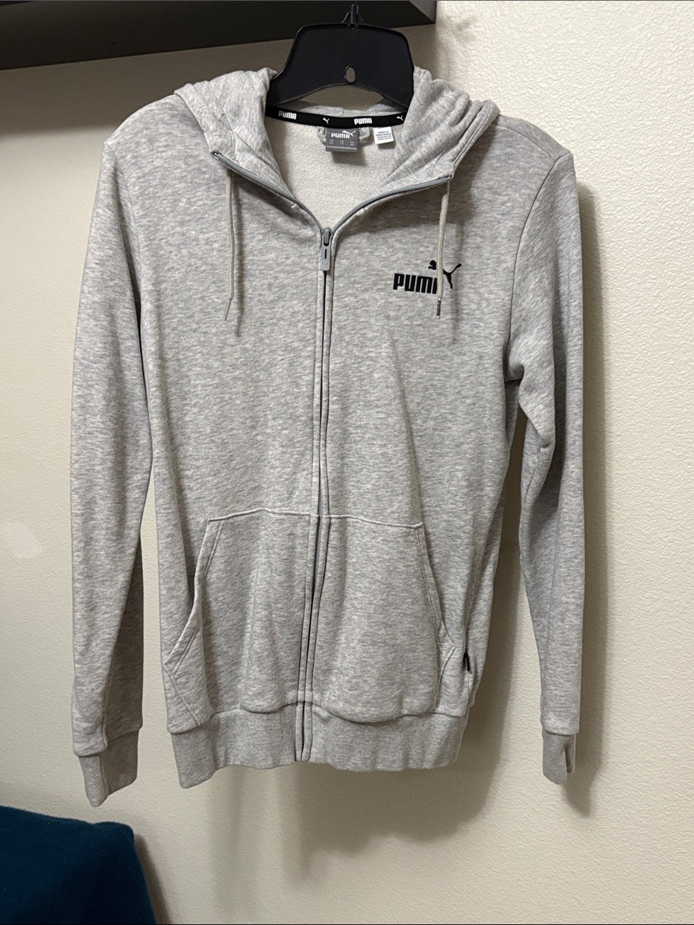 Puma Women’s XS Light Gray Full-Zip Hoodie Jacket Pockets NWOT